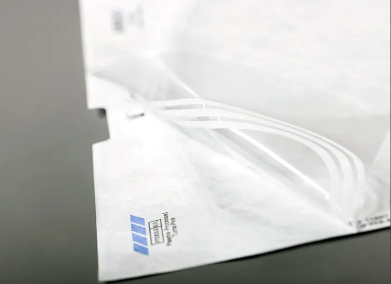 Může samotěsnící sáček Tyvek podporovat různé potřeby sterilizačního balení